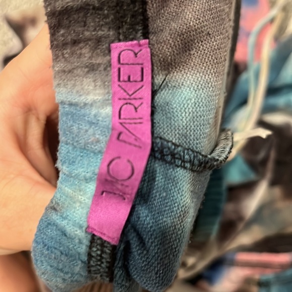 Tie dye sweats - Picture 4 of 5